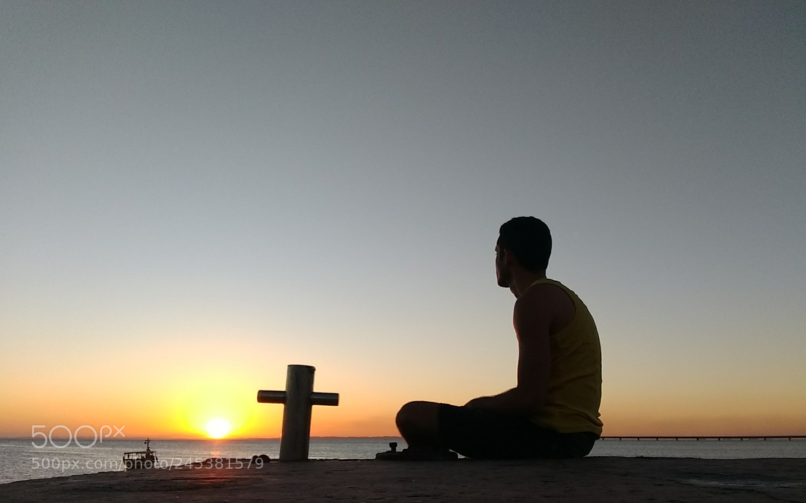 Motorola Moto G (4) sample photo. Contemplation. photography