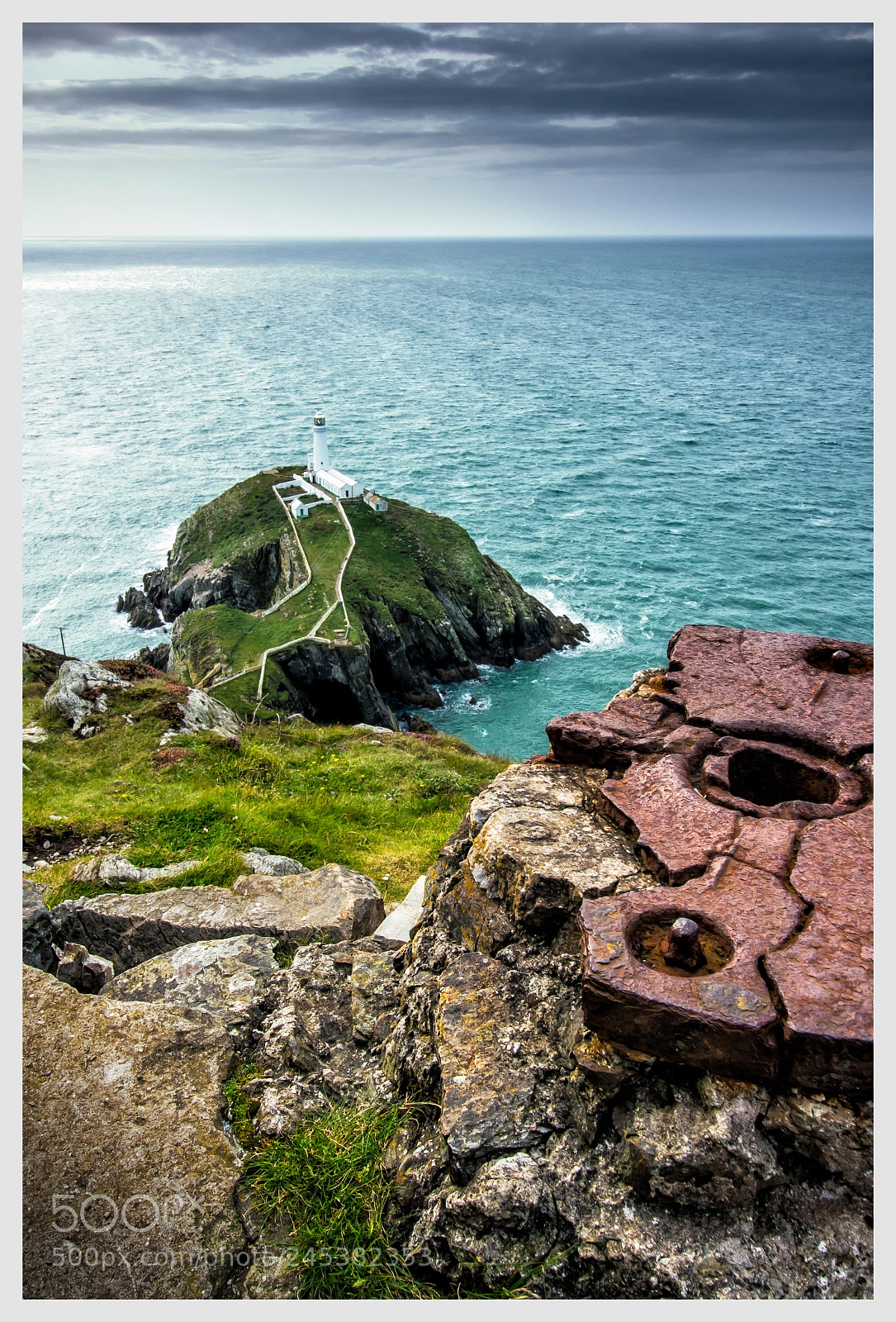 Canon EOS 7D Mark II sample photo. South stack lighthouse photography