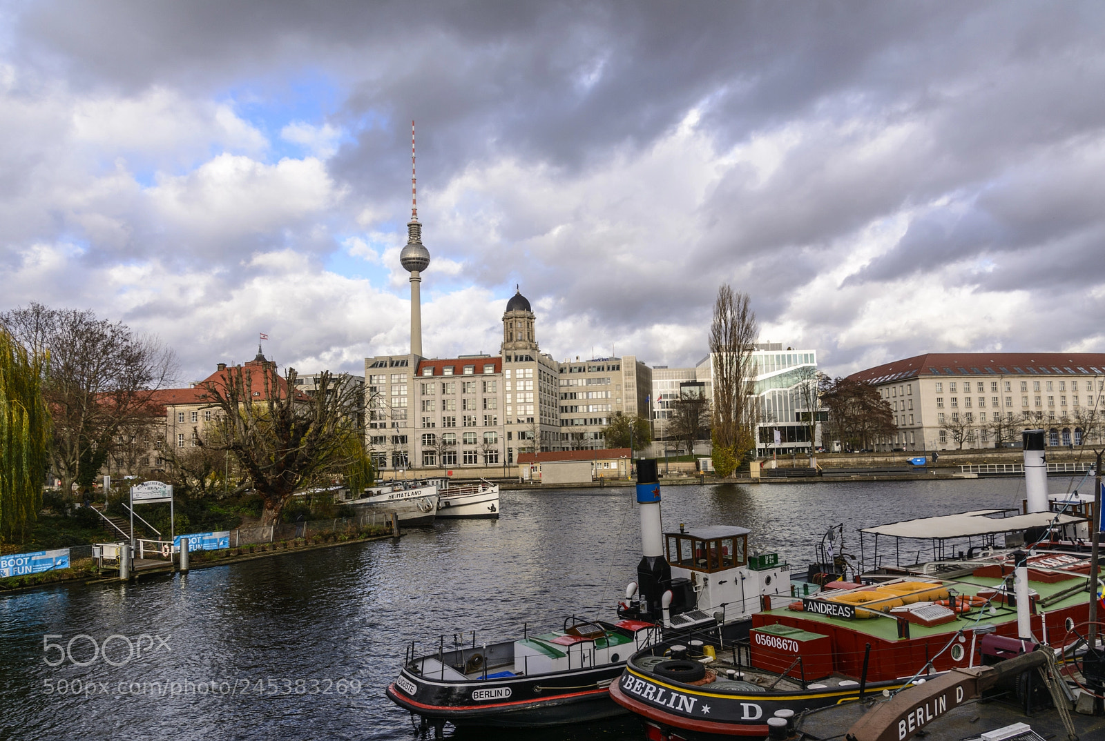 Nikon D7100 sample photo. Berlin, germany photography