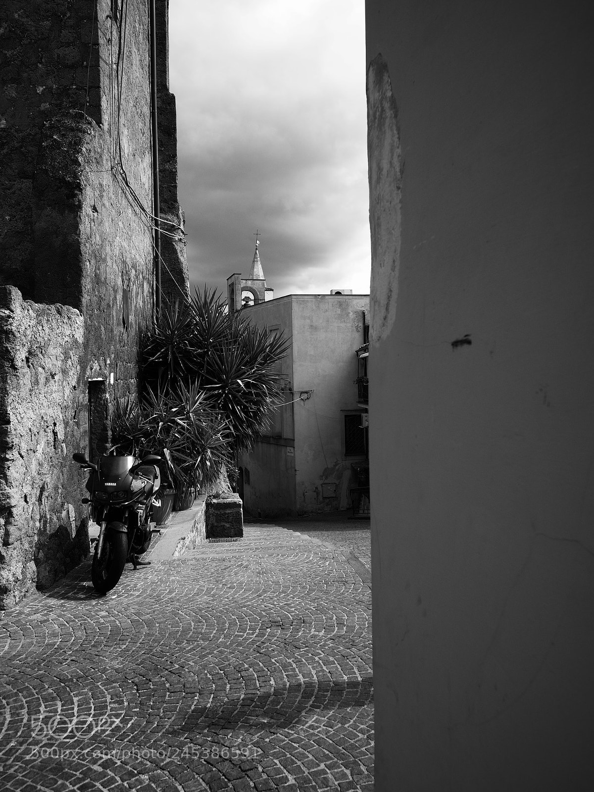 Olympus OM-D E-M5 II sample photo. Fabrica di roma 17p9176396 photography