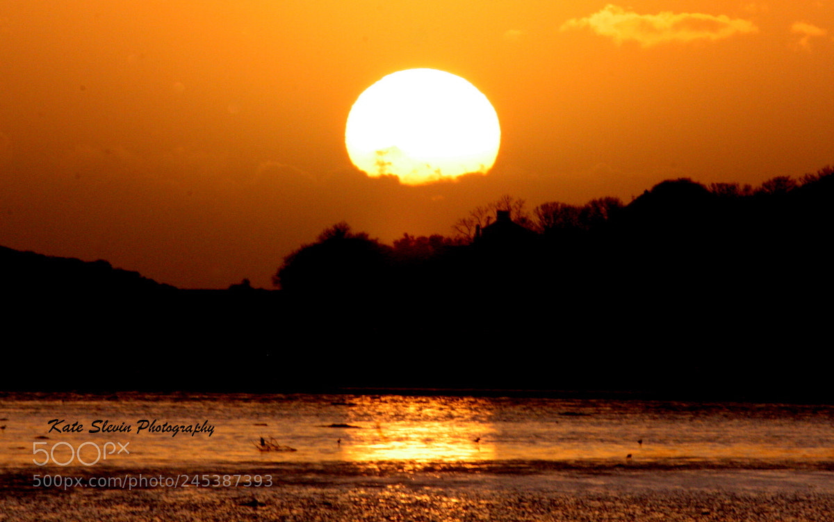 Canon EOS 20D sample photo. Setting sun over donegal photography