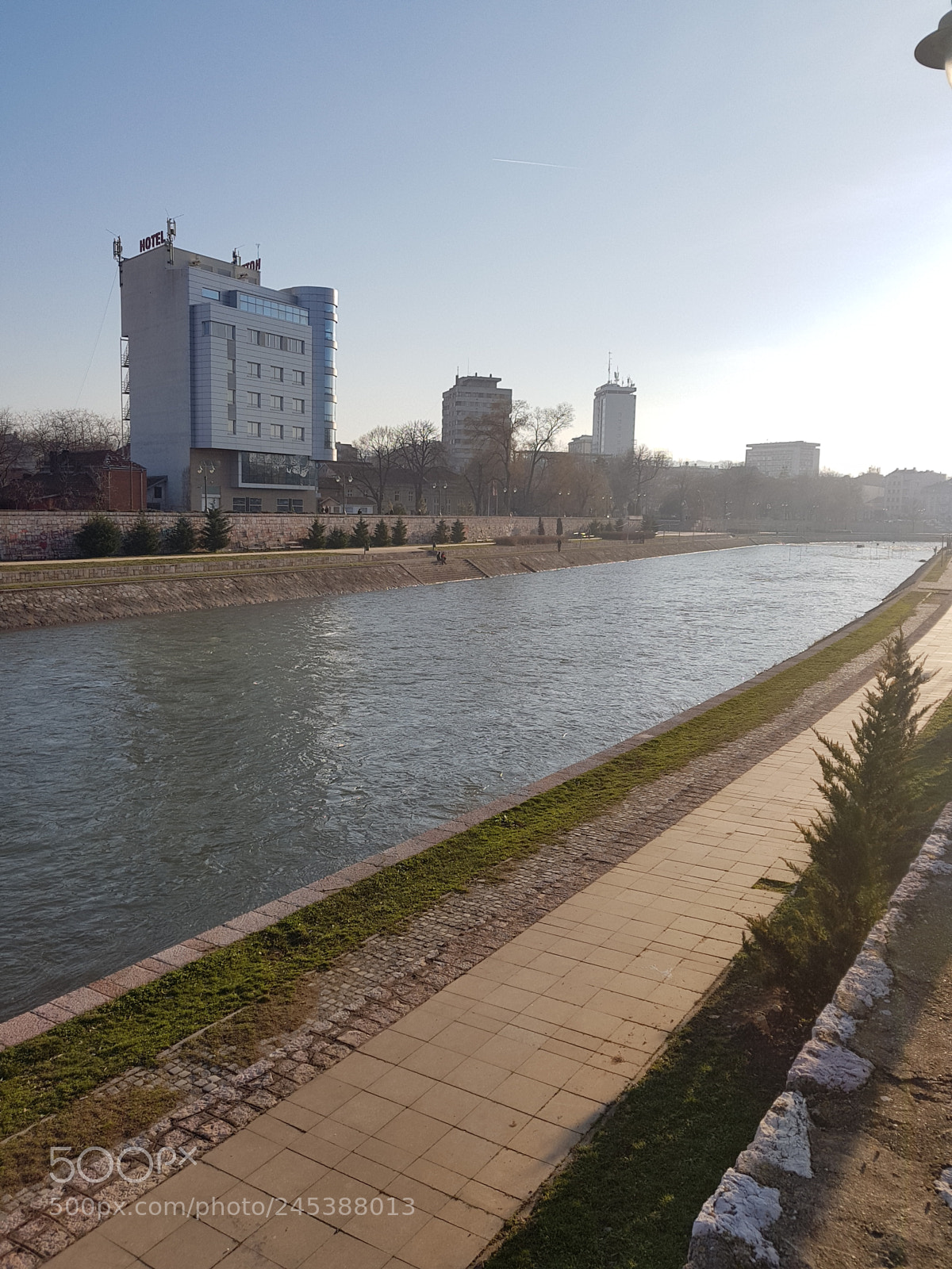 Samsung Galaxy S8 sample photo. Nisava river photography