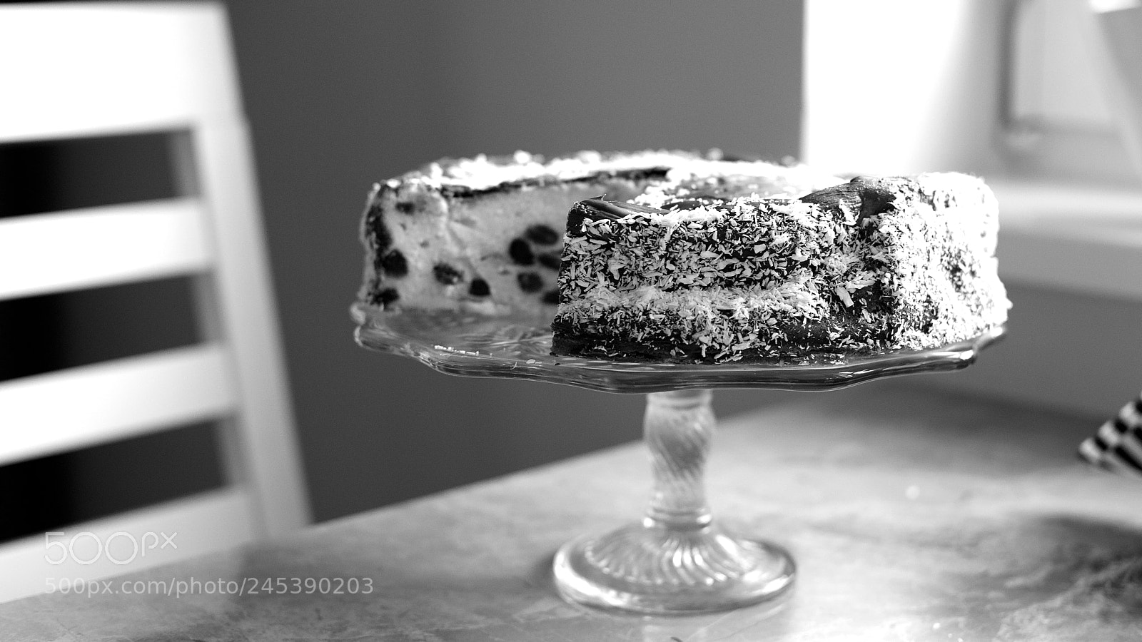 Nikon D3200 sample photo. Cheescake b&w photography