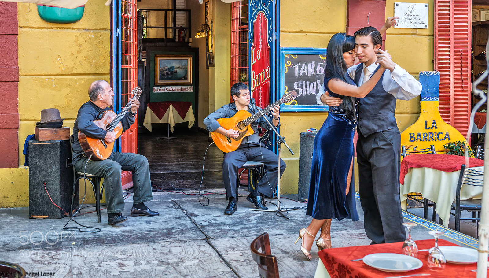 Nikon D800 sample photo. Tango ,color photography
