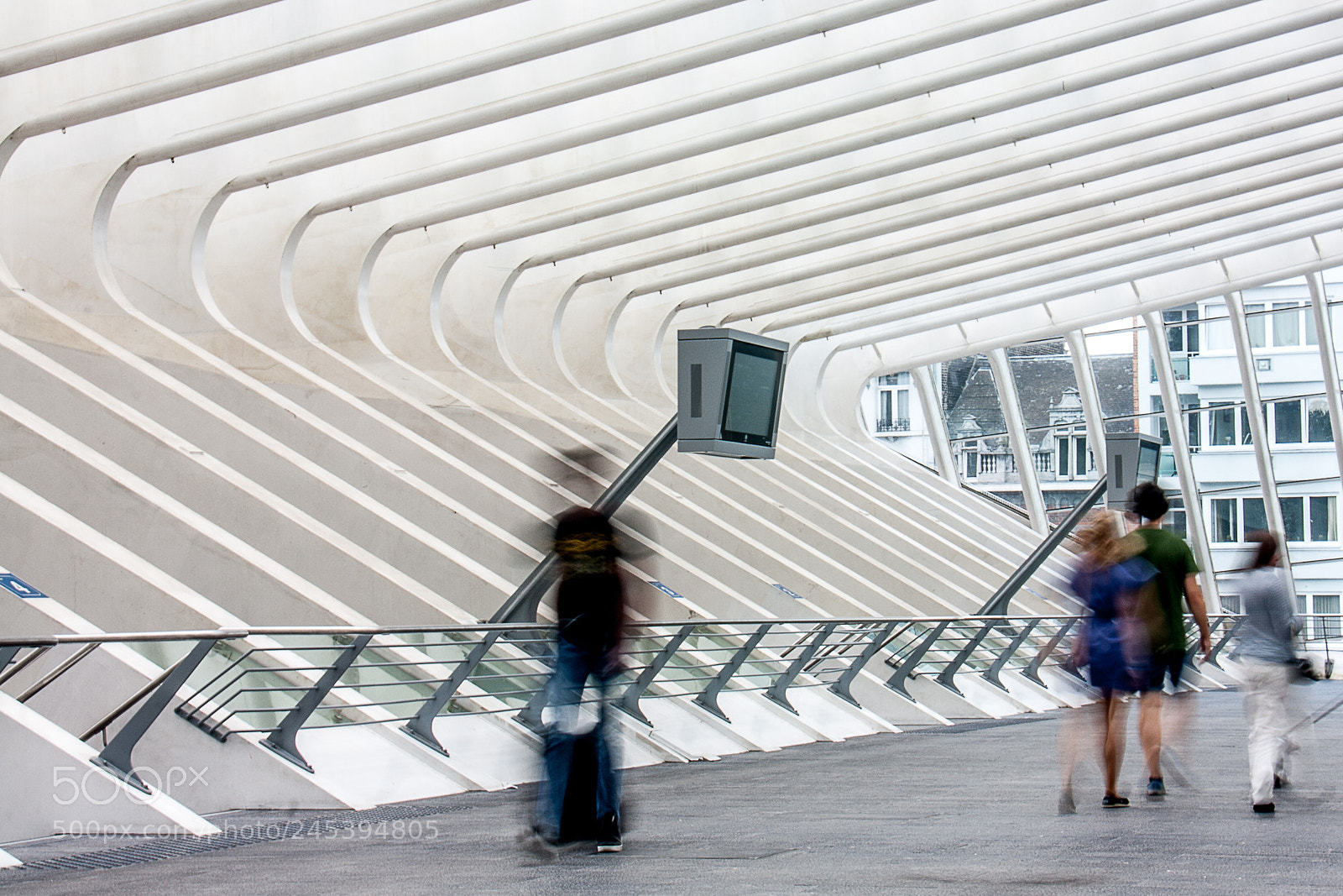 Canon EOS 450D (EOS Rebel XSi / EOS Kiss X2) sample photo. Liege belgium, guillemins railway photography