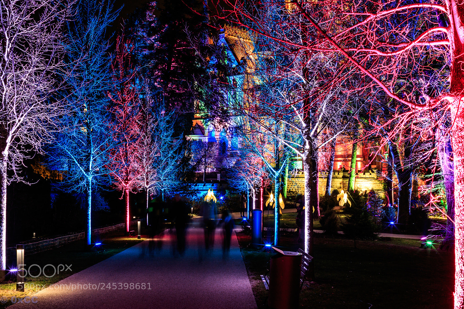 Canon EOS 7D Mark II sample photo. Ghost-people photography