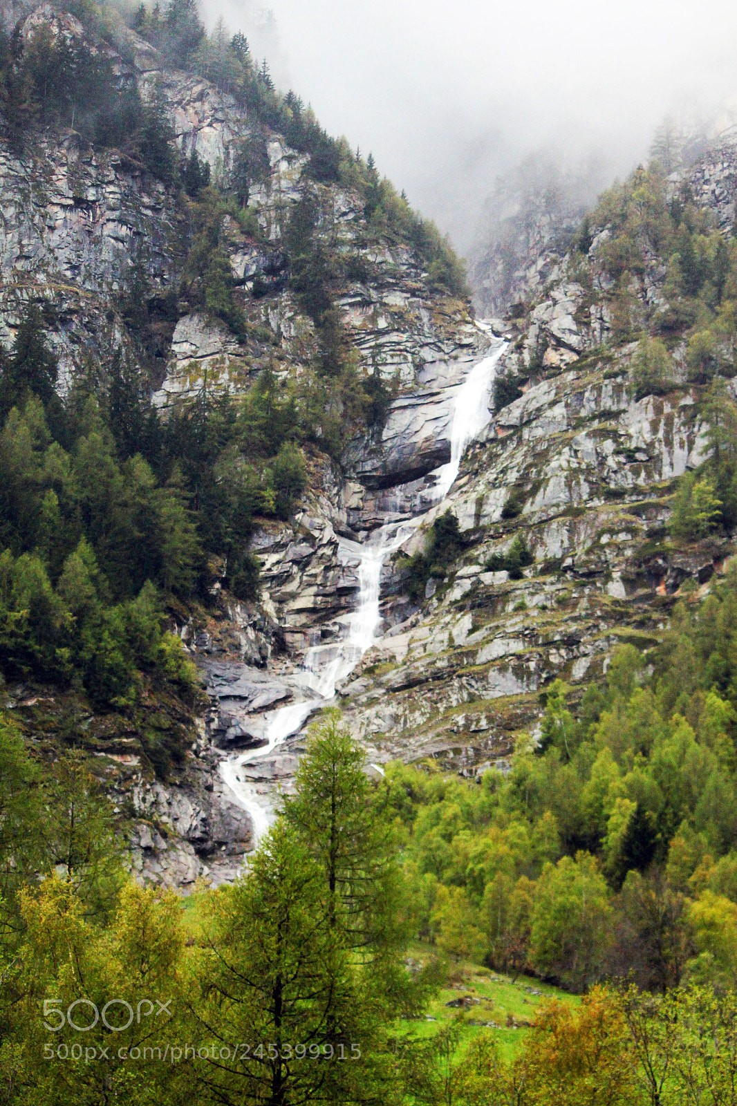 Canon EOS 500D (EOS Rebel T1i / EOS Kiss X3) sample photo. Zermatt, switzerland photography