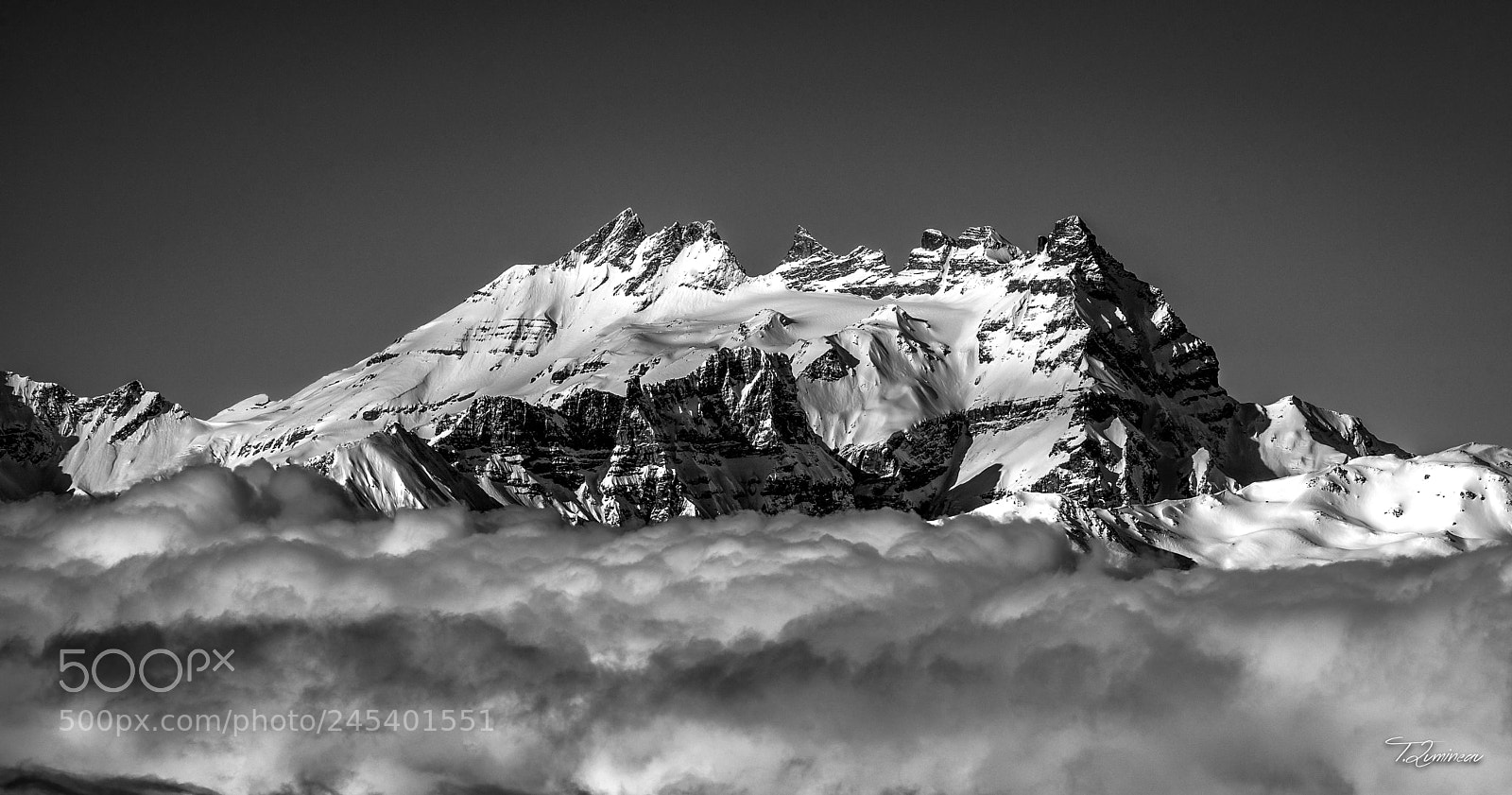 Sony a7 sample photo. Out of the clouds photography