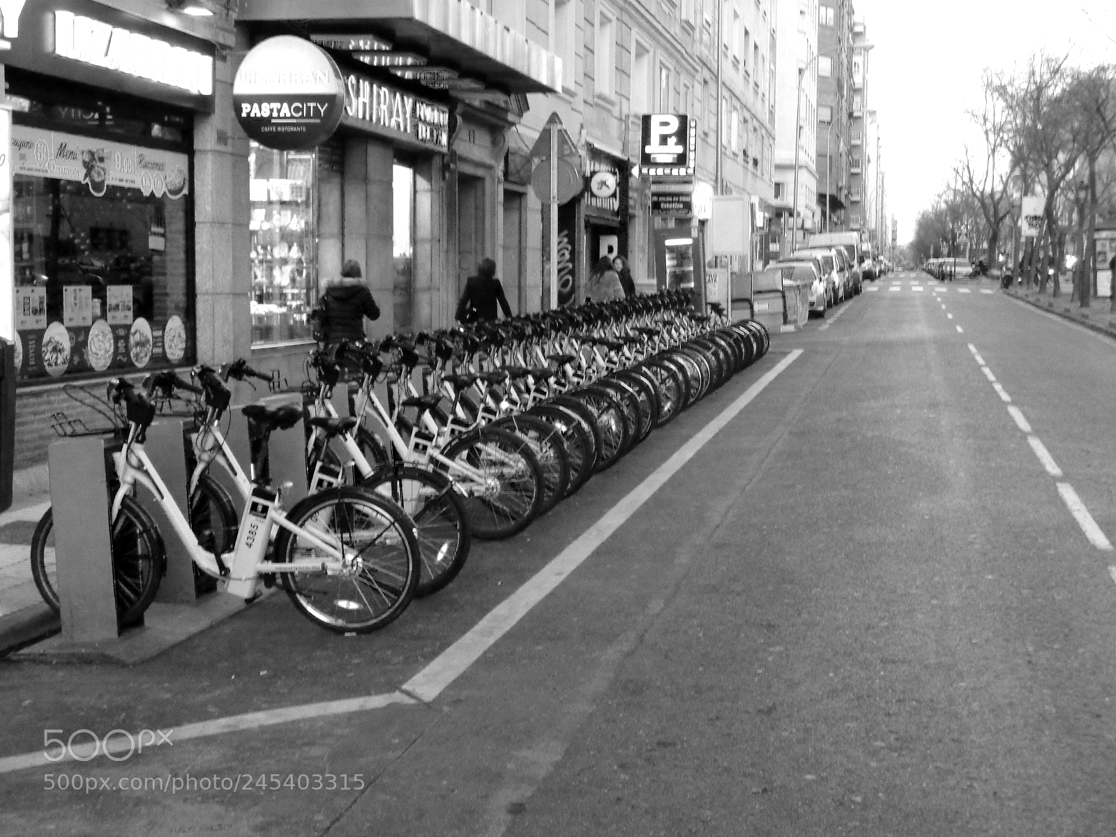 Sony Cyber-shot DSC-W830 sample photo. Calle ibiza y alrededores photography