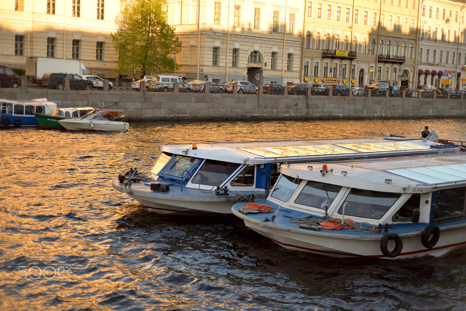 Nikon D610 + Nikon AF Nikkor 50mm F1.8D sample photo. Fontanka canal in st.petersburg. photography