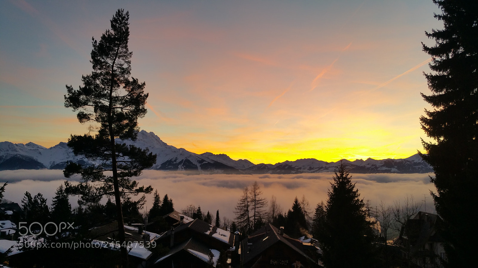 Samsung Galaxy Note4 sample photo. The terrace villars at photography