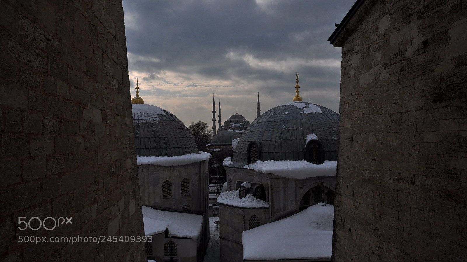 Nikon D90 sample photo. Snow in istanbul photography