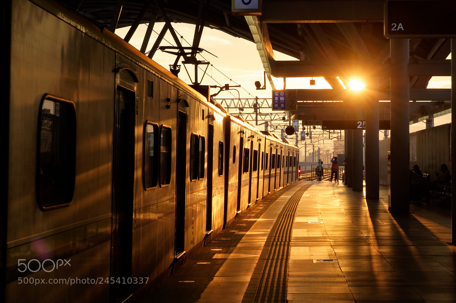 Canon PowerShot G7 X sample photo. Taichung station at sunset photography