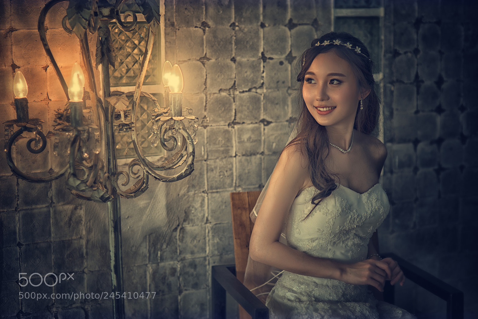 Sony a7 sample photo. Play the light photography