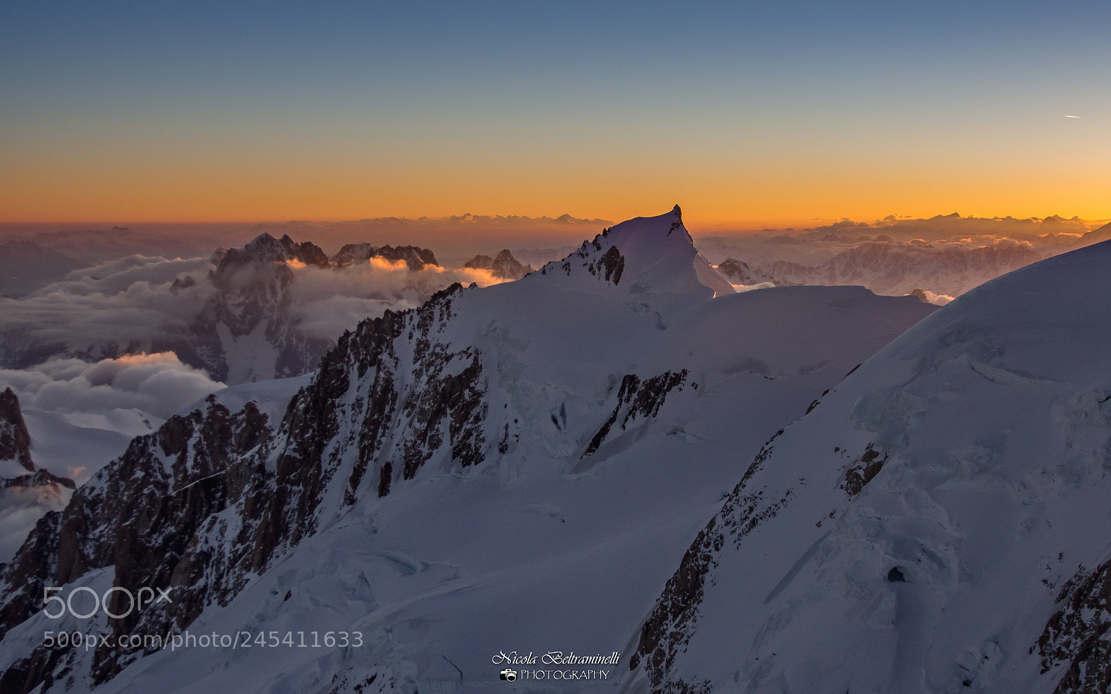 Olympus OM-D E-M5 sample photo. Altitude 4700m photography