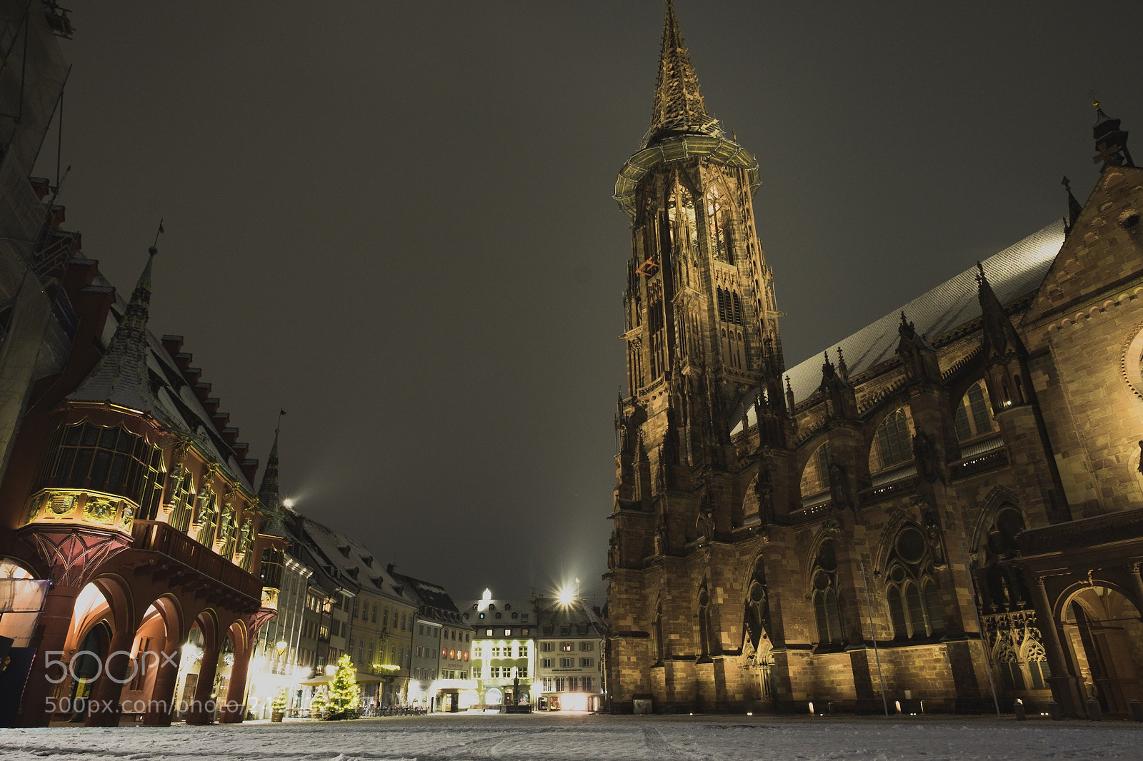 Fujifilm X-T1 sample photo. Night time strolls through photography