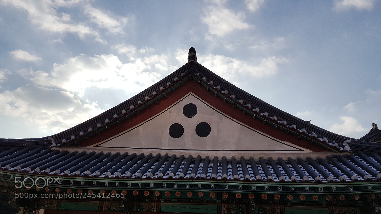 Samsung Galaxy Note5 sample photo. Roof temple photography
