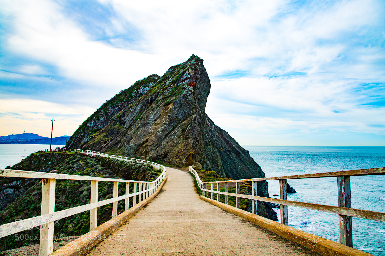 Canon EOS 6D Mark II sample photo. Gateway rock to the photography