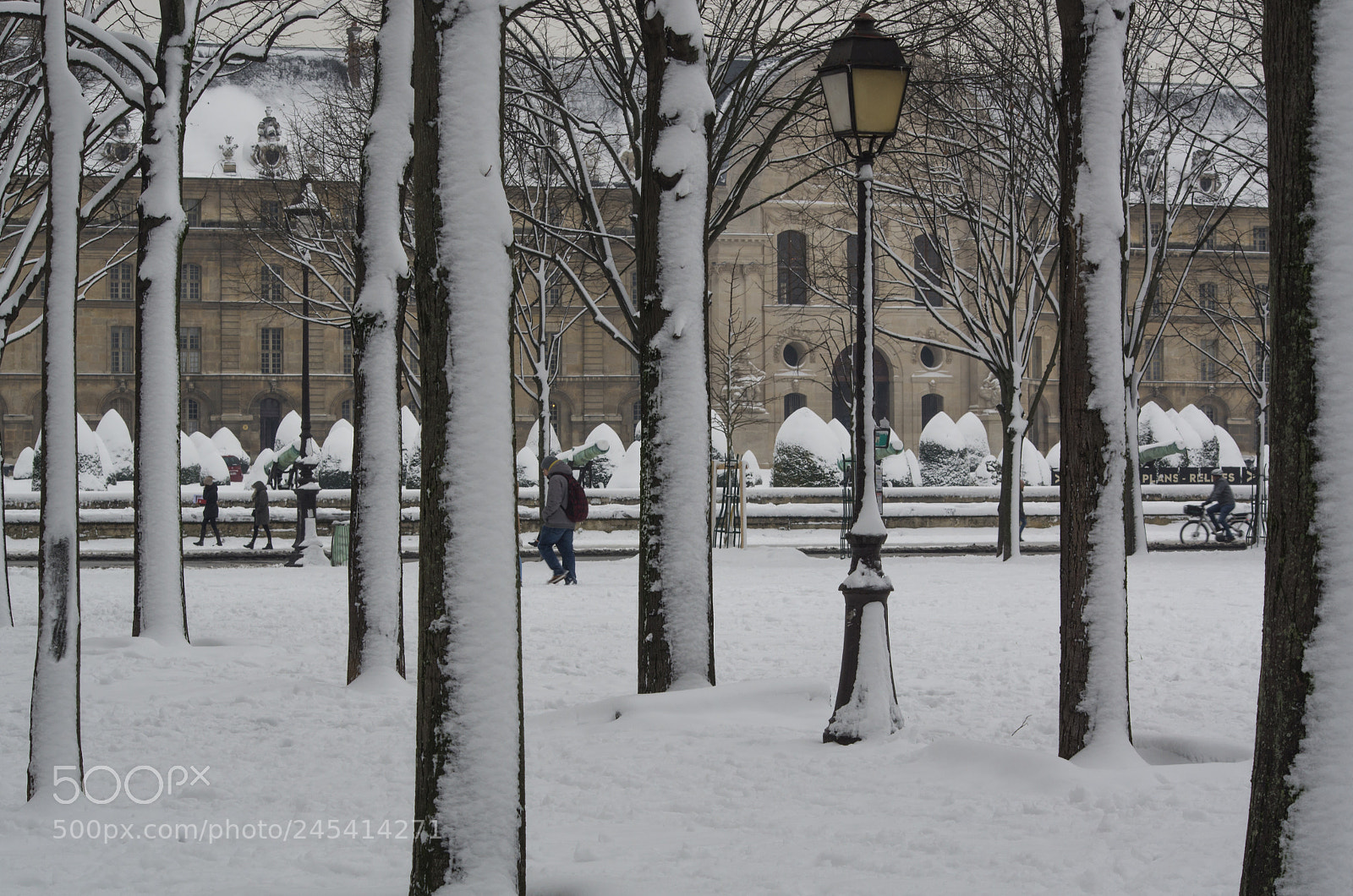 Pentax K-5 sample photo. Paris, esplanade des invalides... photography