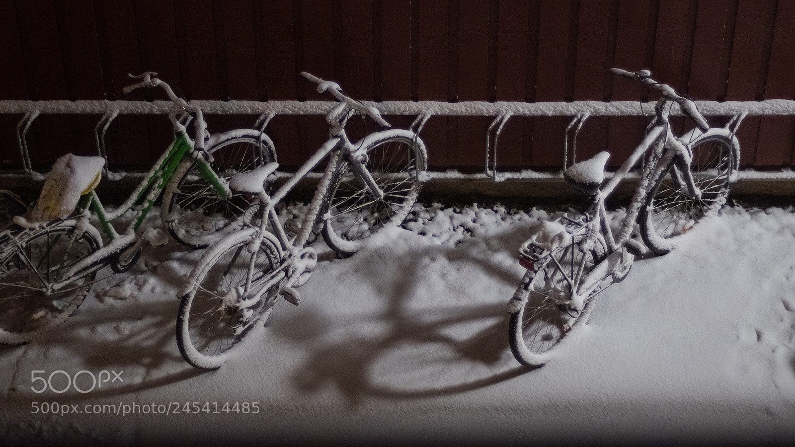 Fujifilm X-T10 sample photo. Bikes in winter photography