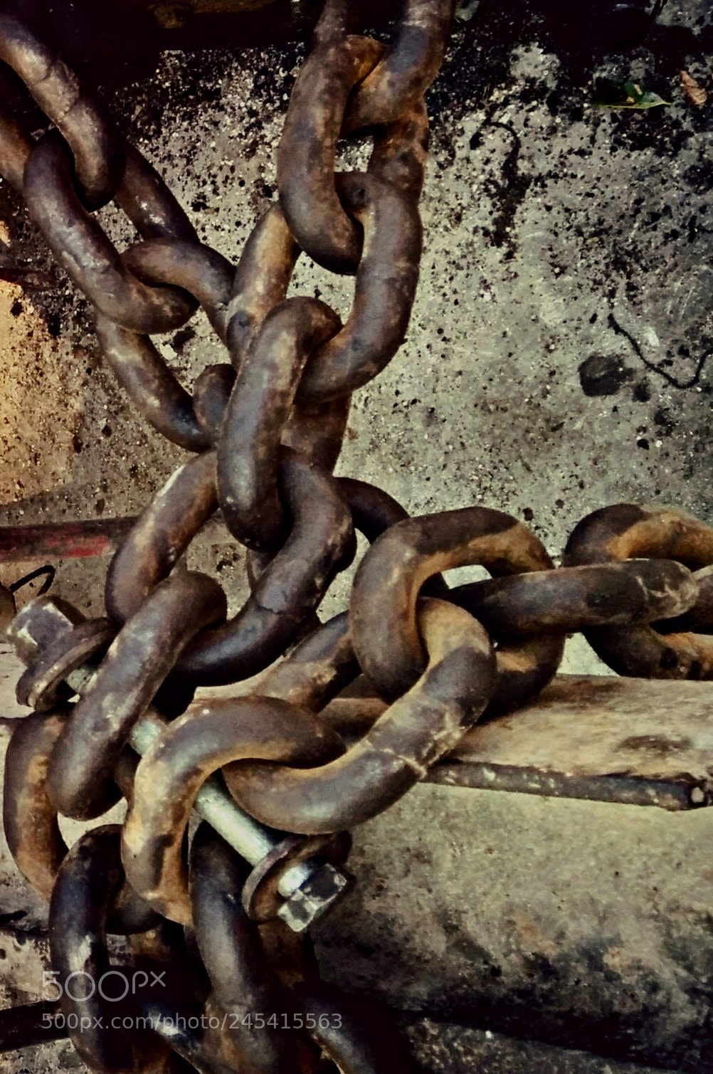 LG Nexus 5 sample photo. # chain # photography