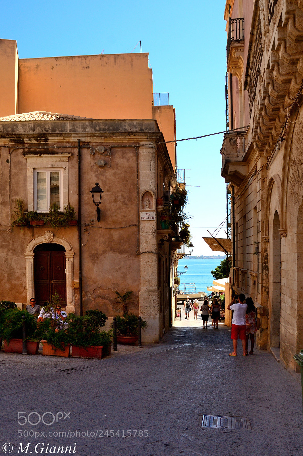 Nikon D3100 sample photo. Street of siracusa photography