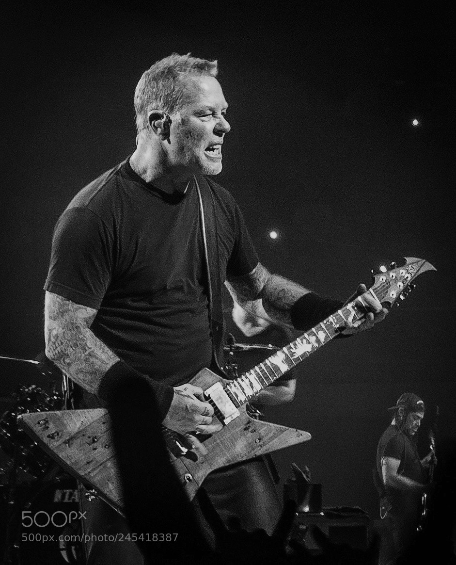 Apple iPhone 7 Plus sample photo. James hetfield photography