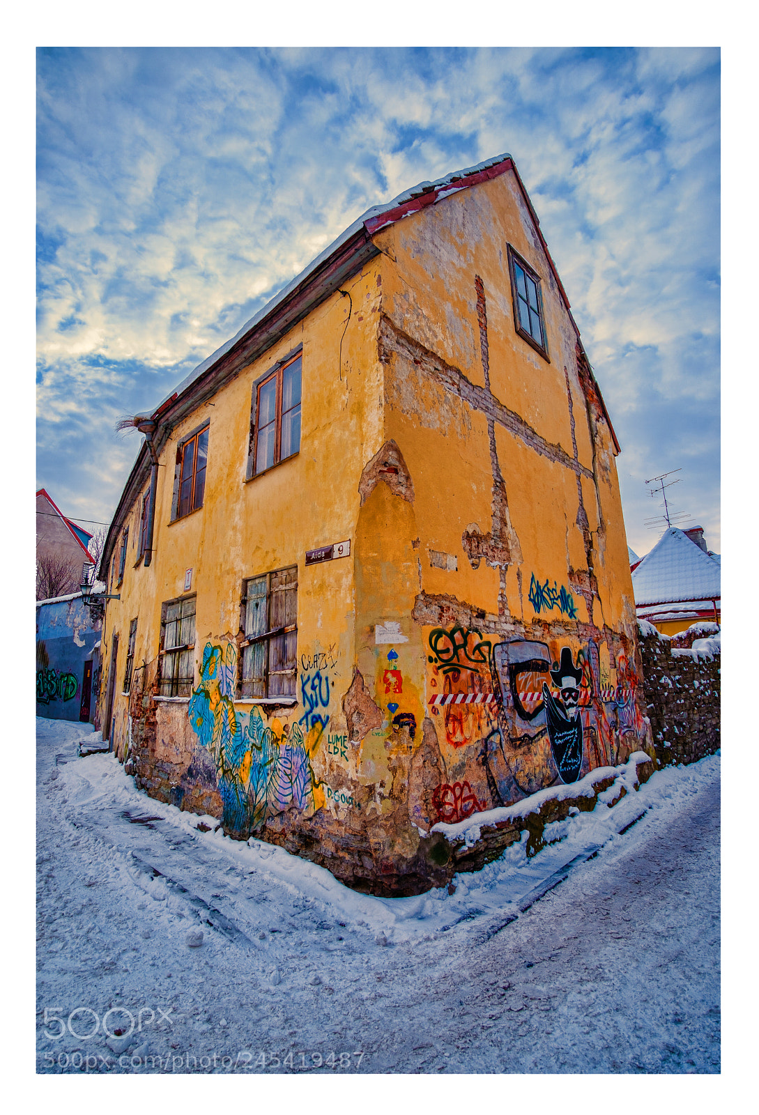 Fujifilm X-T20 sample photo. Ghost house photography