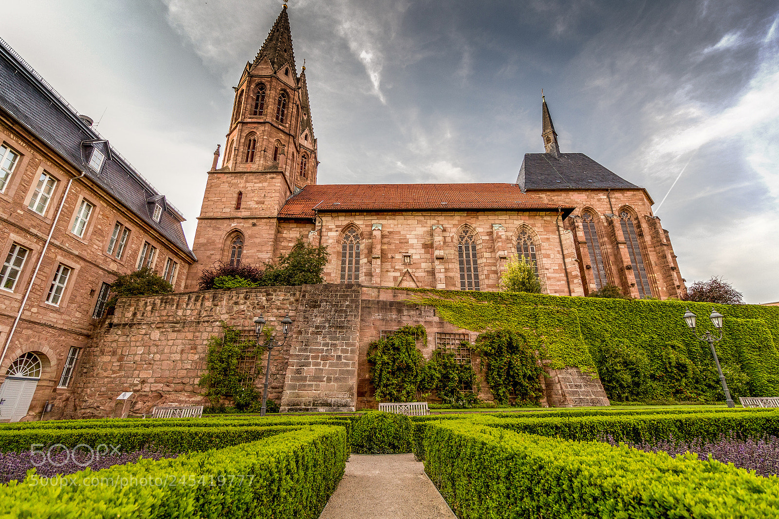 Canon EOS 700D (EOS Rebel T5i / EOS Kiss X7i) sample photo. Marienkirche heiligenstadt photography