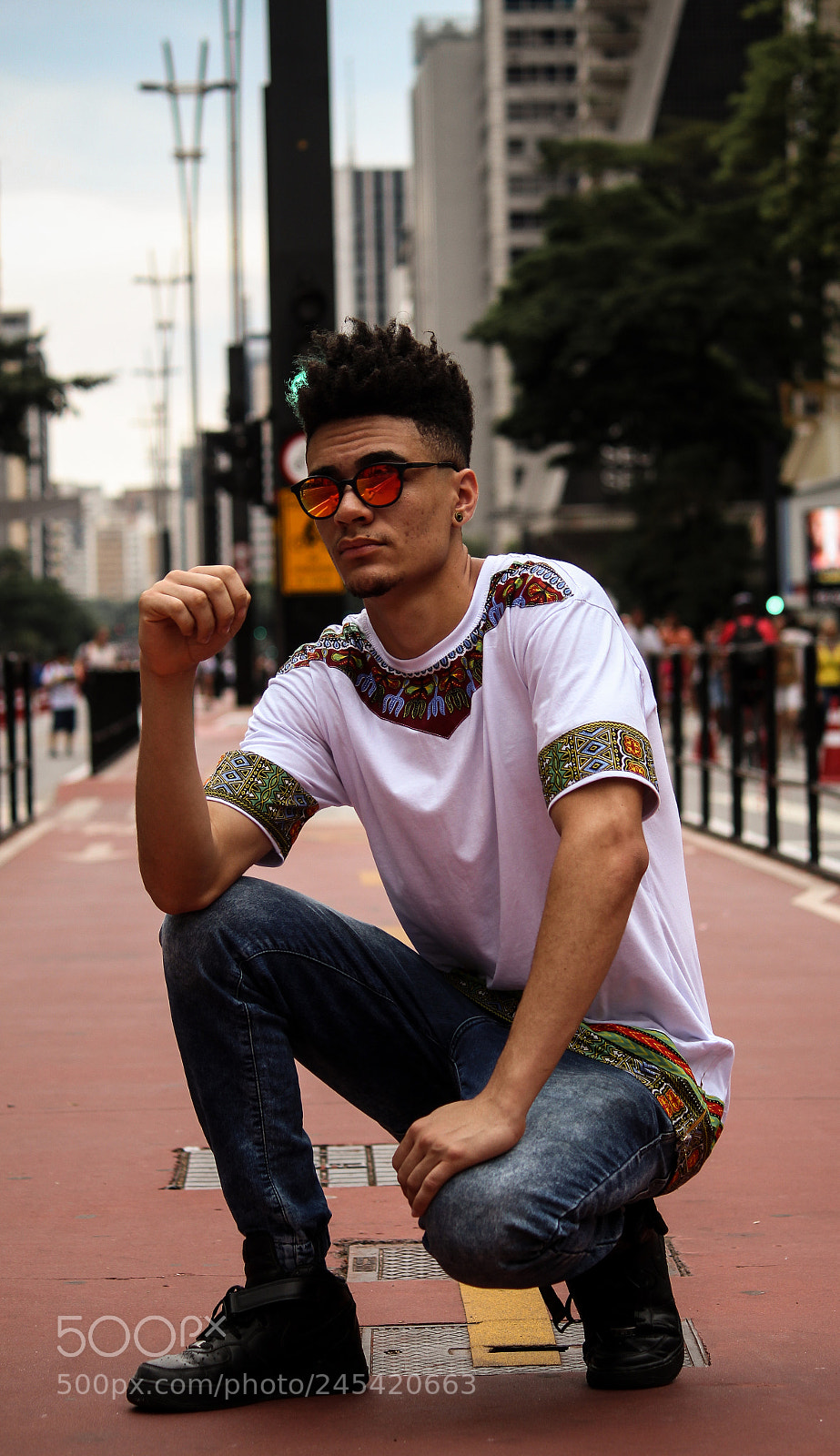 Canon EOS 700D (EOS Rebel T5i / EOS Kiss X7i) sample photo. Meet_paulista_3% 8/12 photography