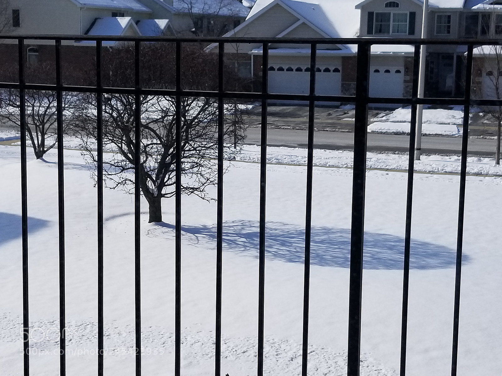 Samsung Galaxy S8 sample photo. Winter shadows photography