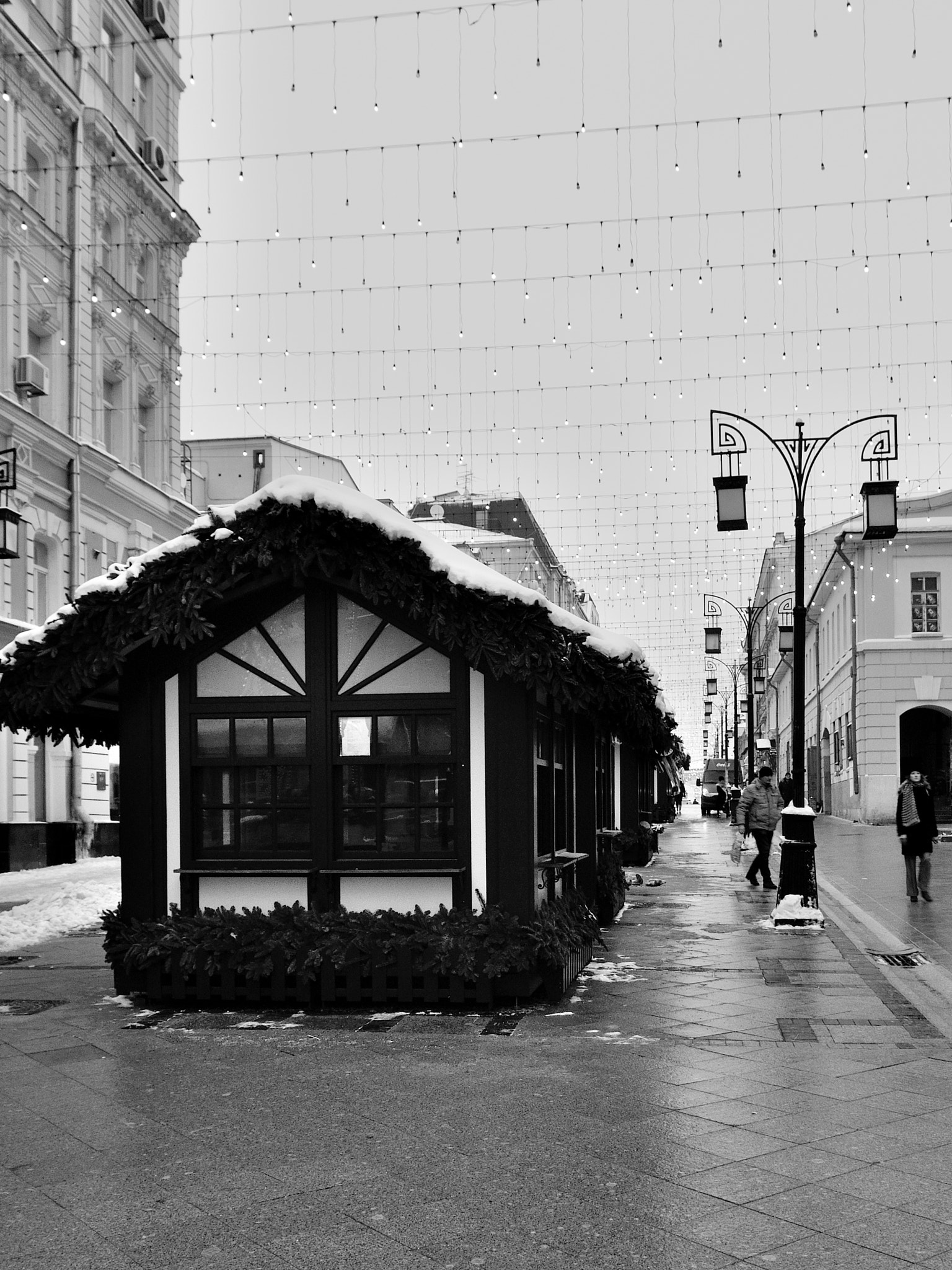 Nikon D5000 sample photo. Huts on the way photography