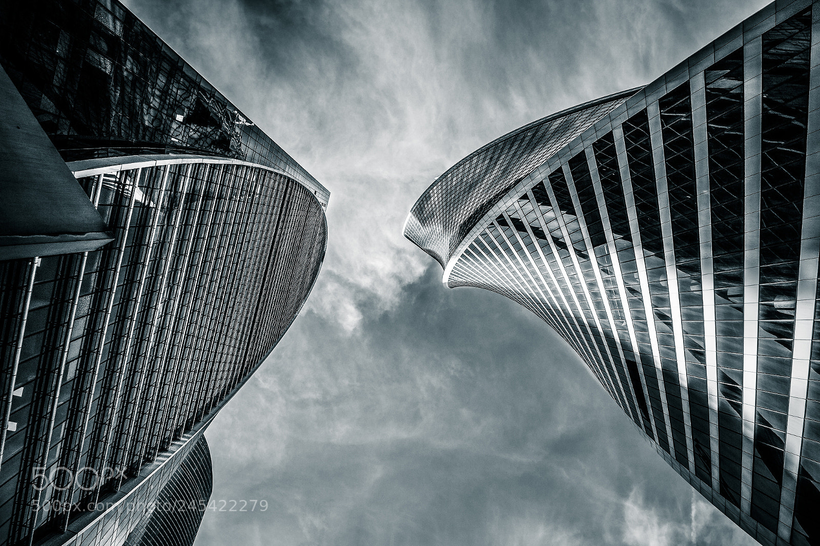 Canon EOS 700D (EOS Rebel T5i / EOS Kiss X7i) sample photo. Not twin towers photography