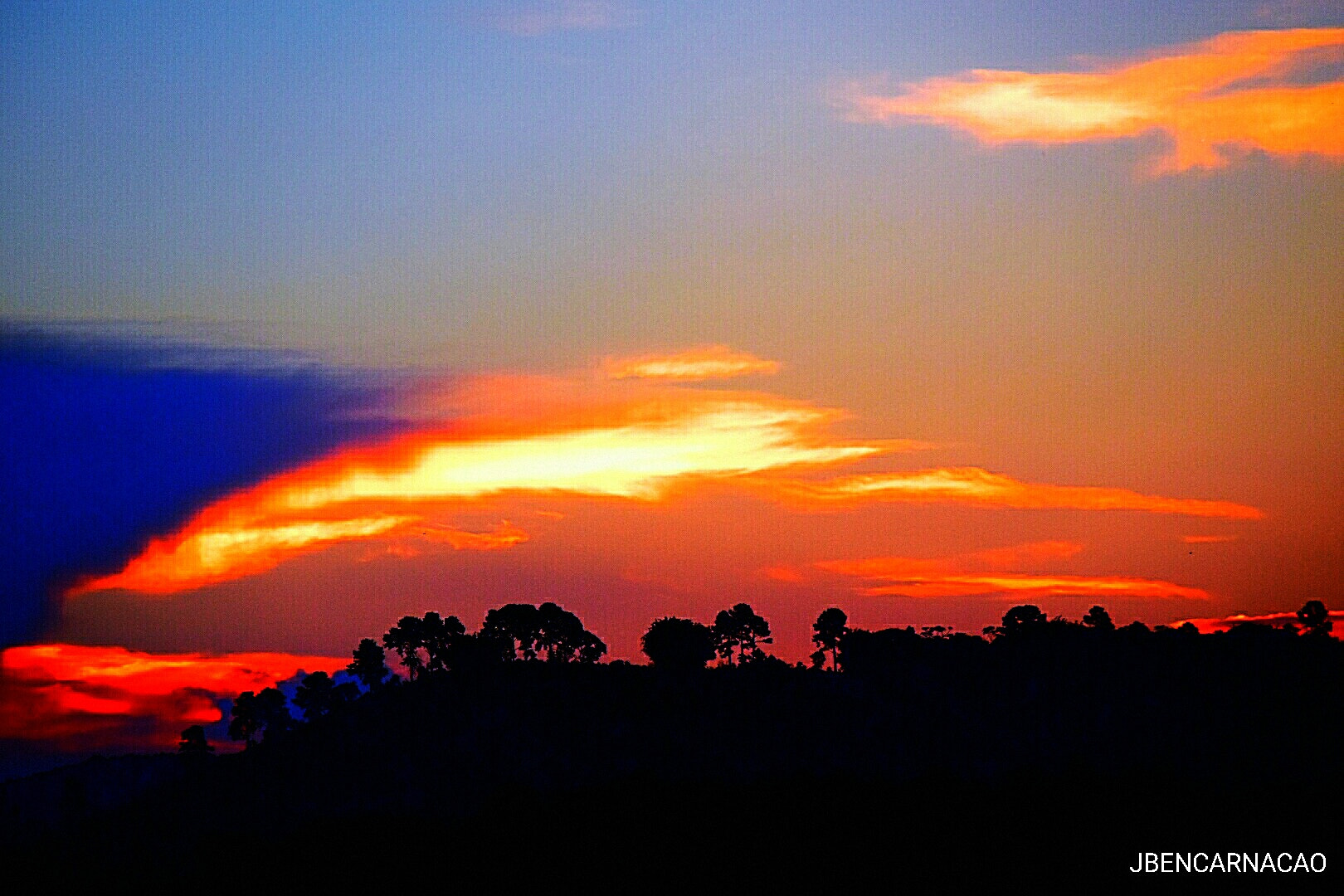 Nikon D5600 sample photo. Fire sky photography