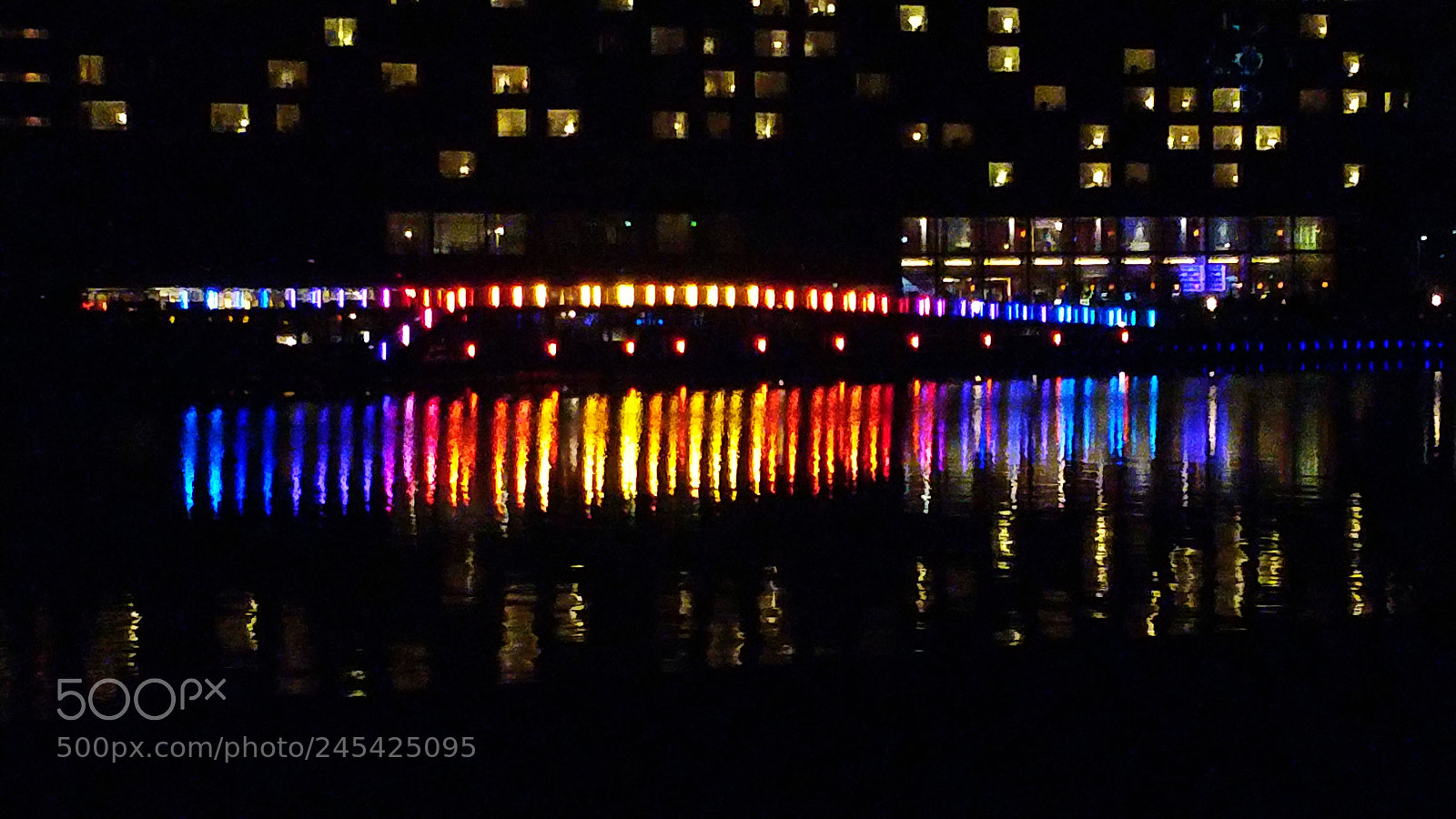 OnePlus 5 sample photo. Light on the water photography
