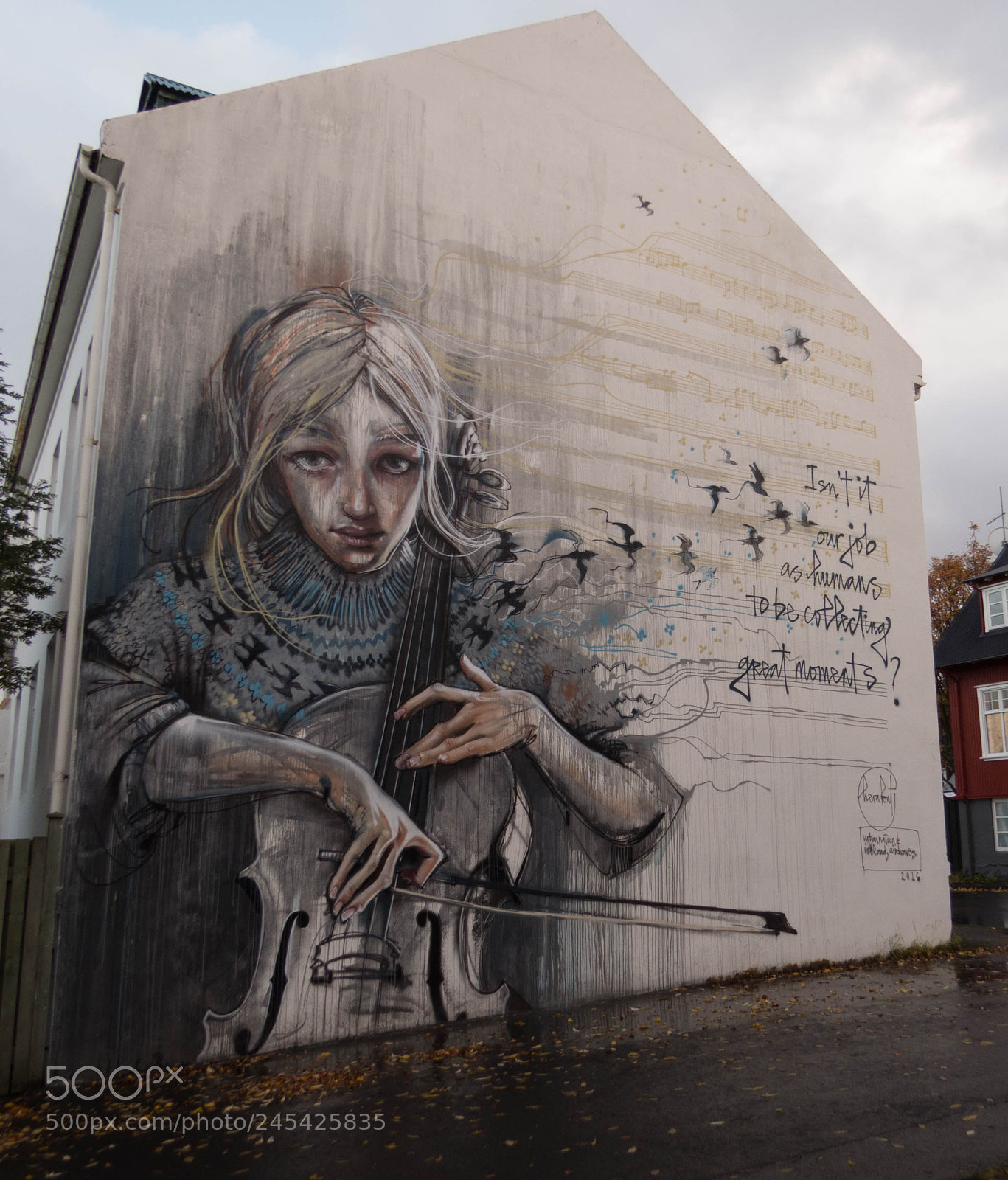 Canon PowerShot SX50 HS sample photo. Street art, girl with photography