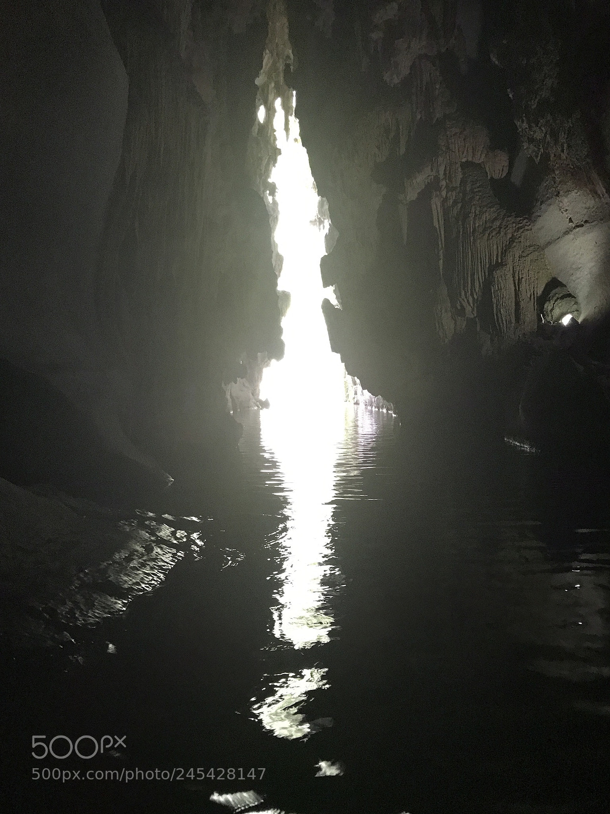 Apple iPhone 7 Plus sample photo. Cave in vinales cuba photography