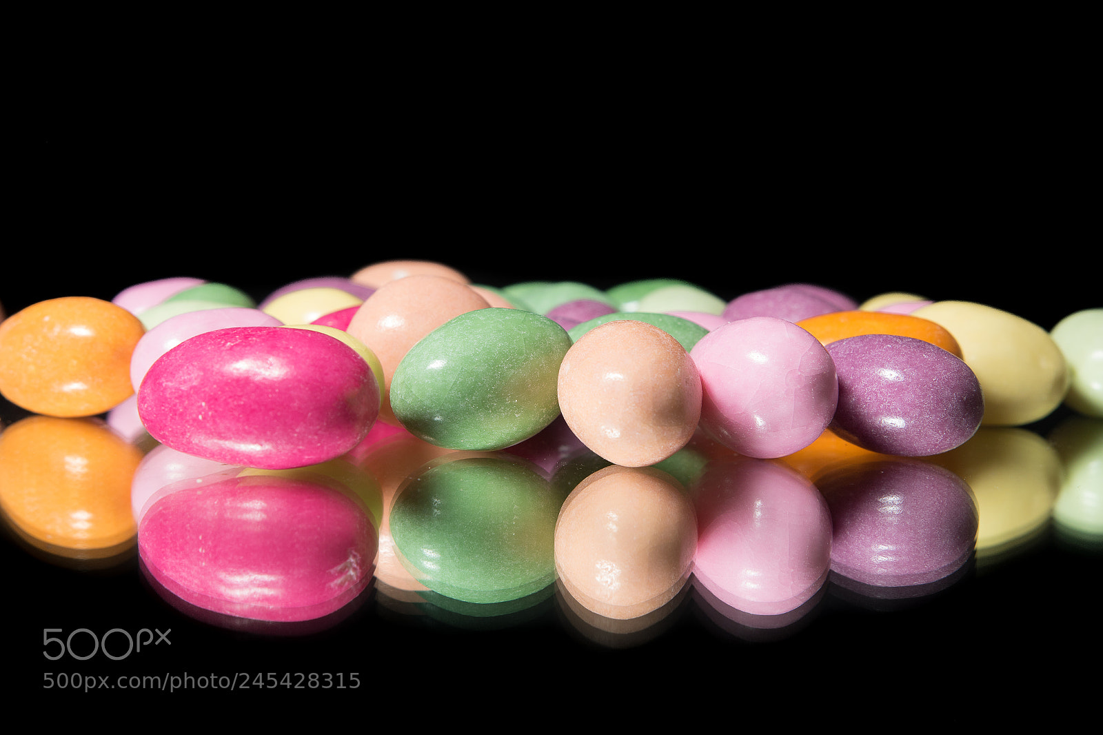 Canon EOS 7D Mark II sample photo. Candies photography