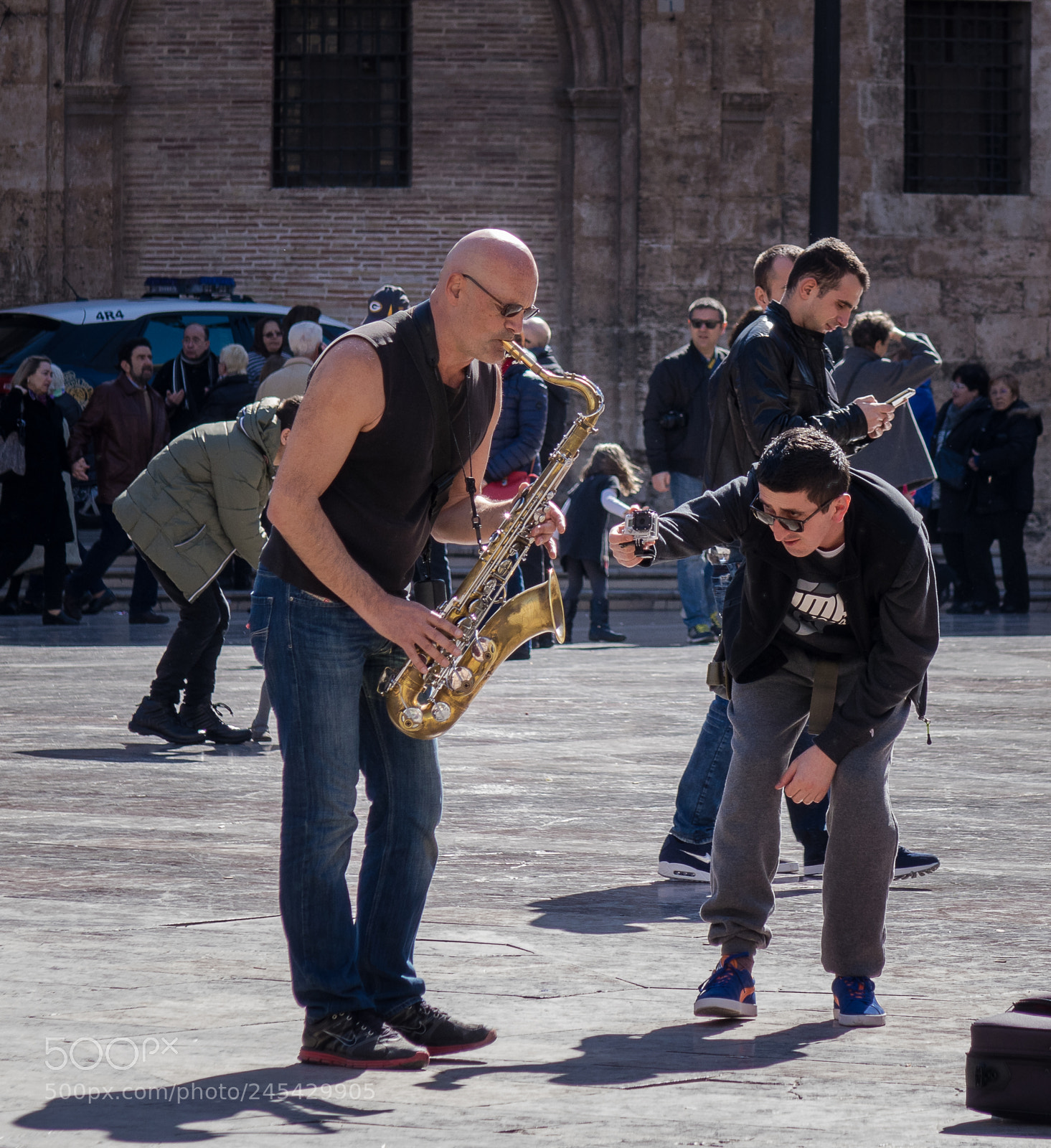 Sony Cyber-shot DSC-RX10 II sample photo. Filming the performance street photography