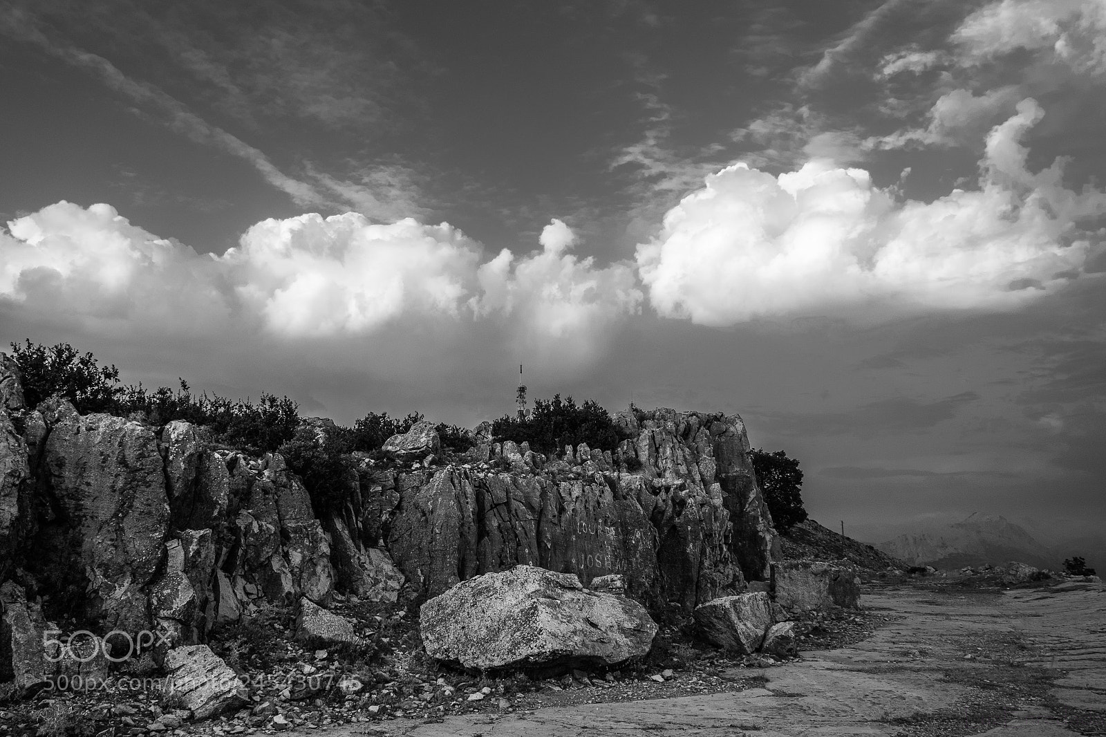 Fujifilm X-E1 sample photo. Las nubes junto a photography