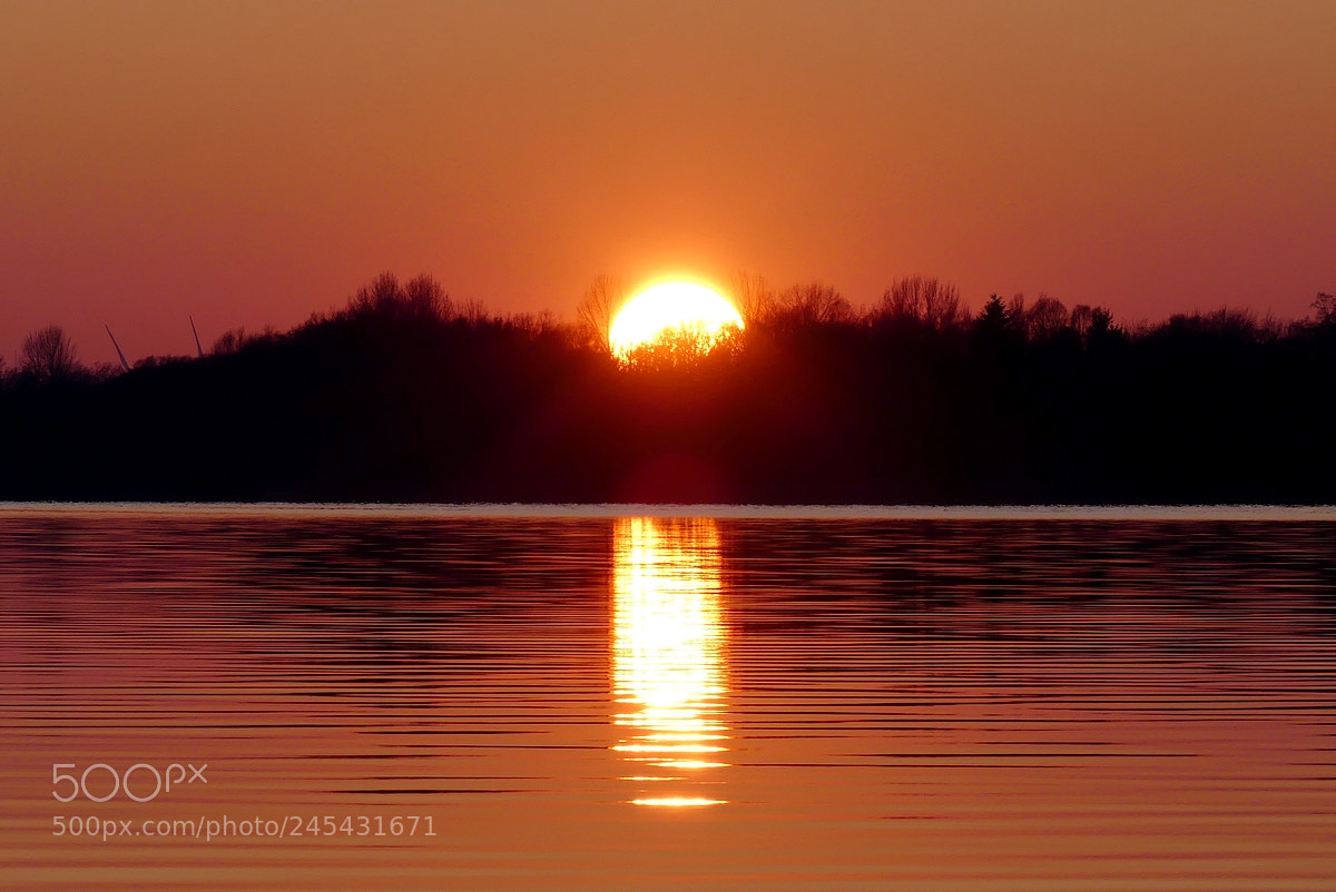 Panasonic Lumix DMC-FZ300 sample photo. Sunset photography