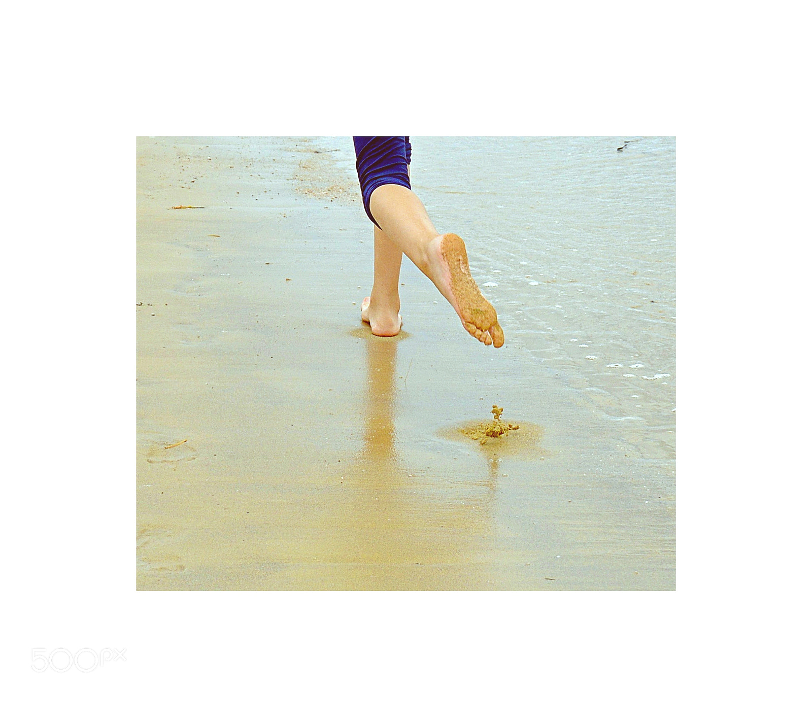 Nikon D5200 sample photo. Seaside running photography
