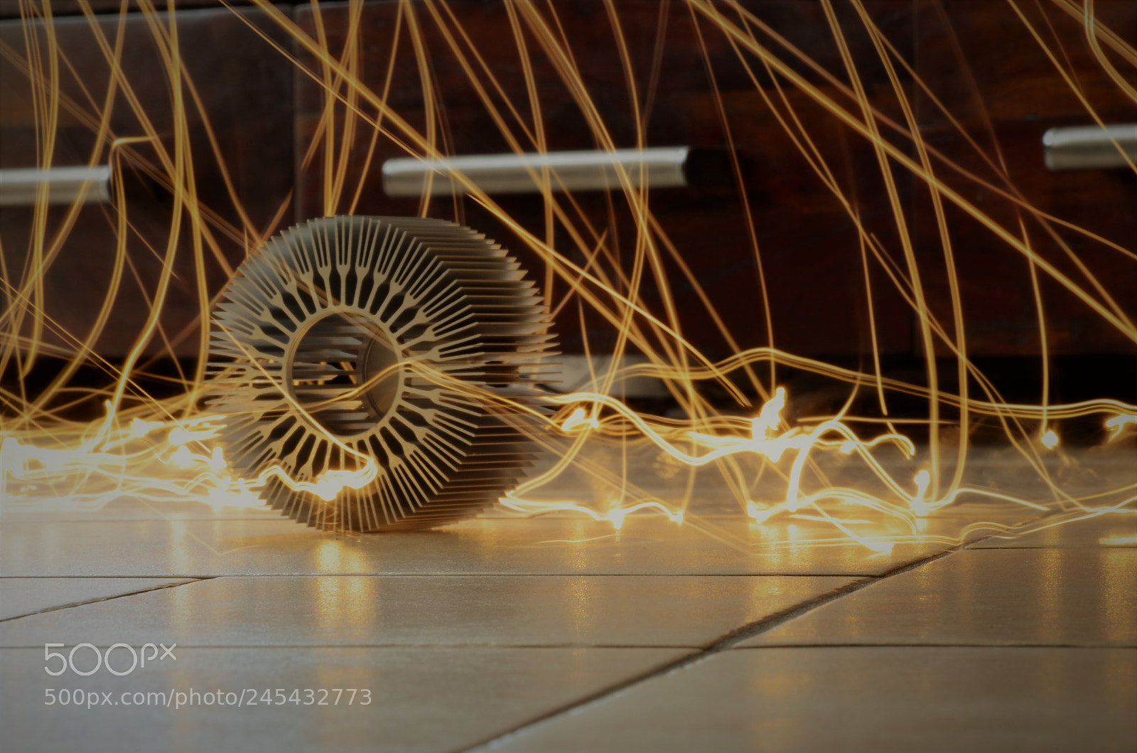 Nikon D5100 sample photo. My bathroom lamp rollin photography