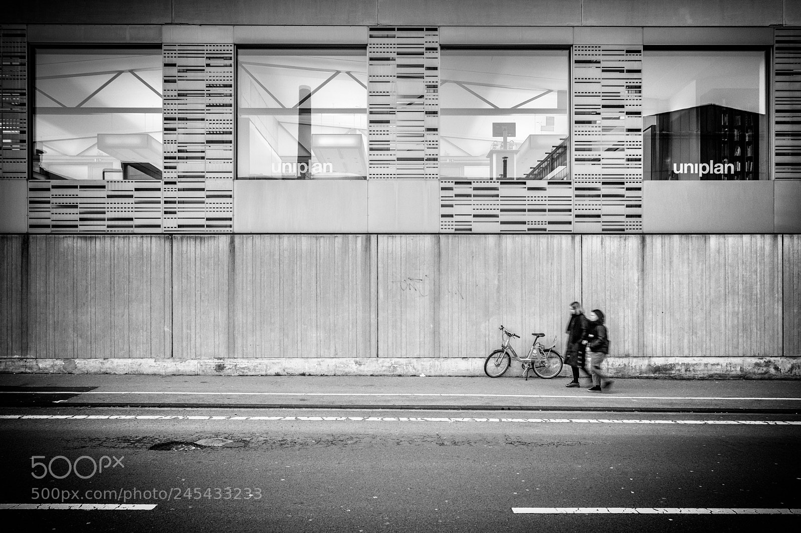 Canon EOS 6D Mark II sample photo. Walking photography