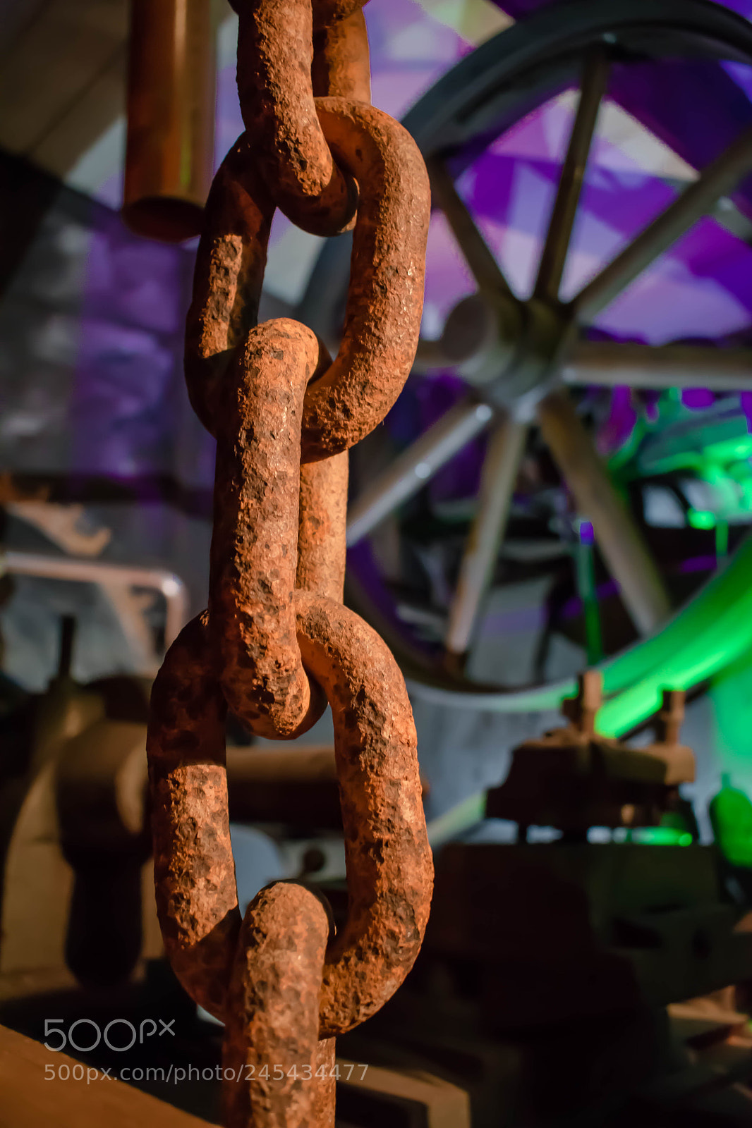 Nikon D5500 sample photo. The chain photography