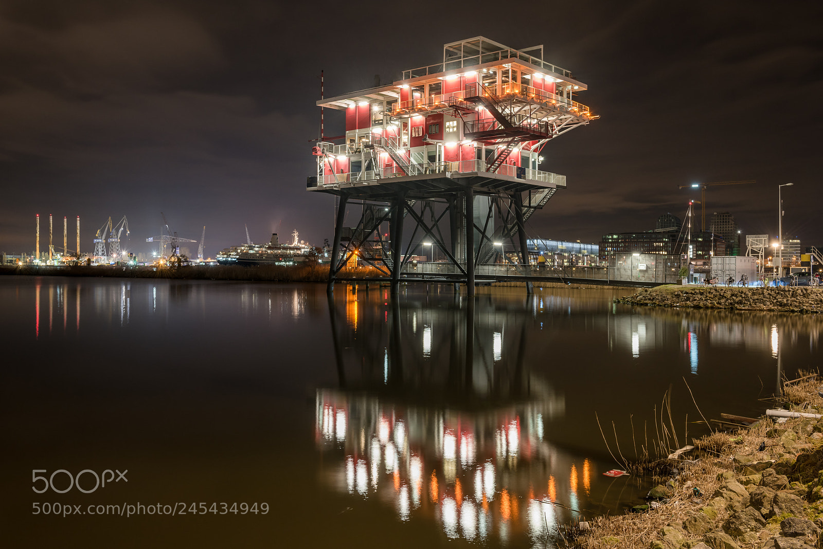 Nikon D810 sample photo. Restaurant on stilts photography