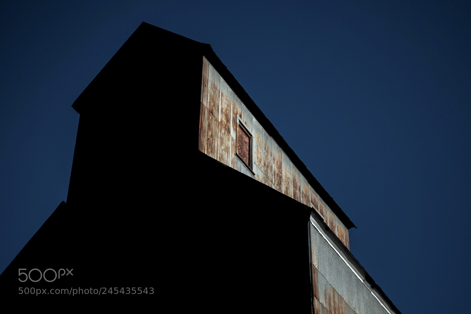 Fujifilm X-T10 sample photo. Grainery photography