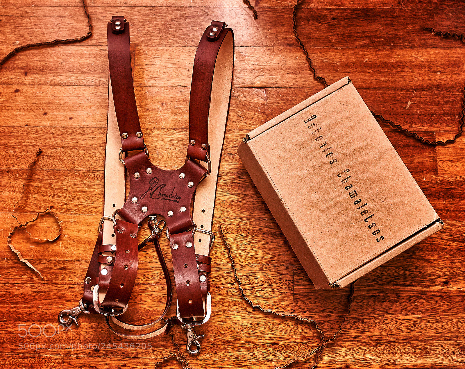 Sony a7 sample photo. Double leather strap photography