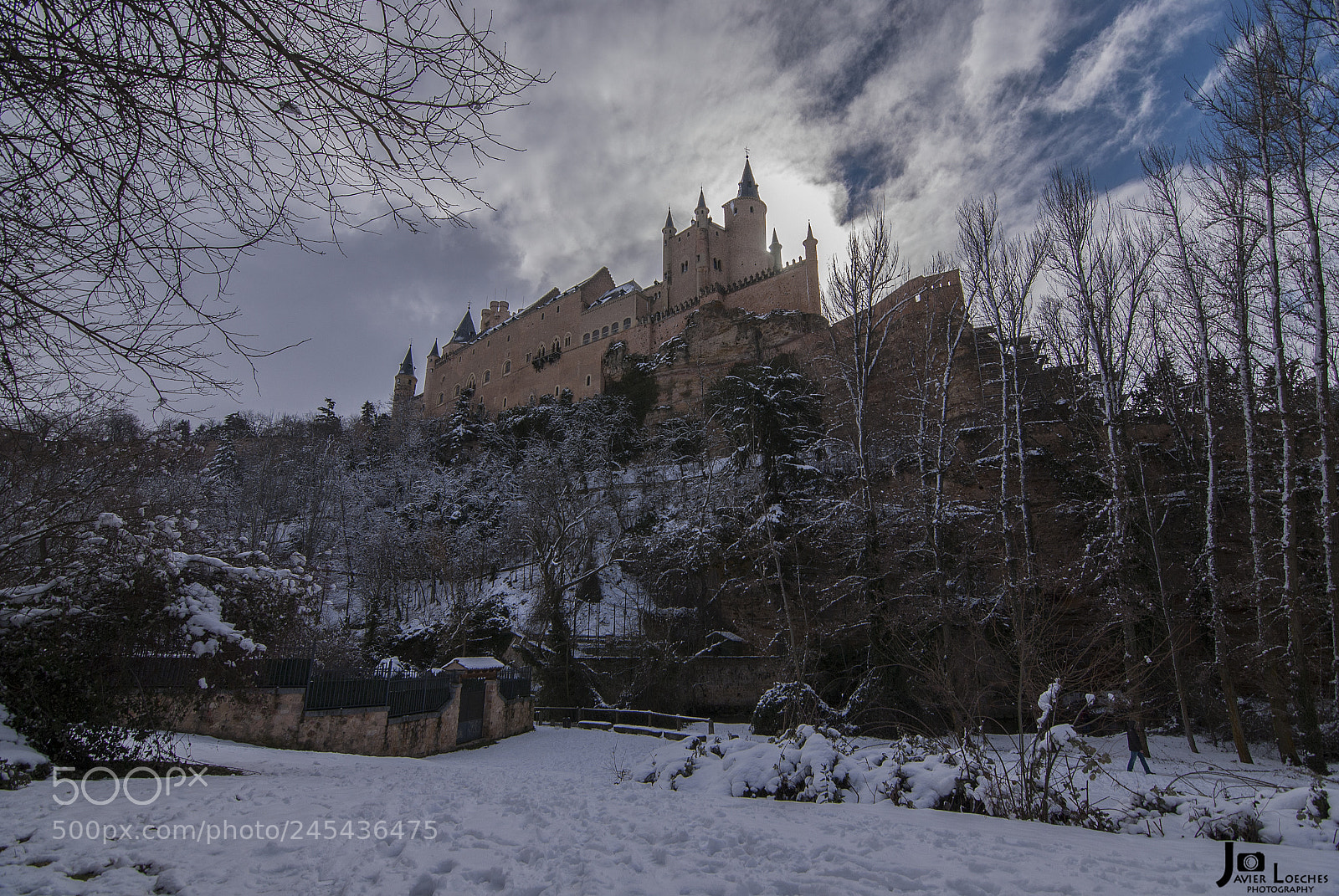 Nikon D3000 sample photo. Nieve sobre el alc photography