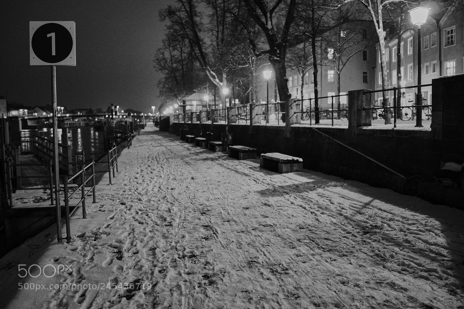 Sony Cyber-shot DSC-RX1R II sample photo. One photography